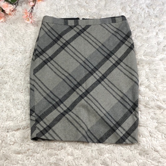 The Limited Dresses & Skirts - The Limited plaid pencil skirt